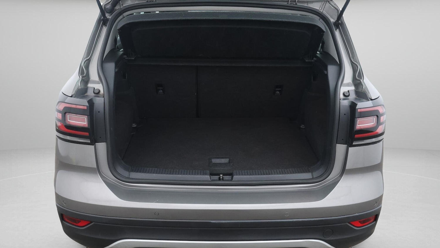 Used Volkswagen T-Cross 2020 for sale - 76608576: Photo 18