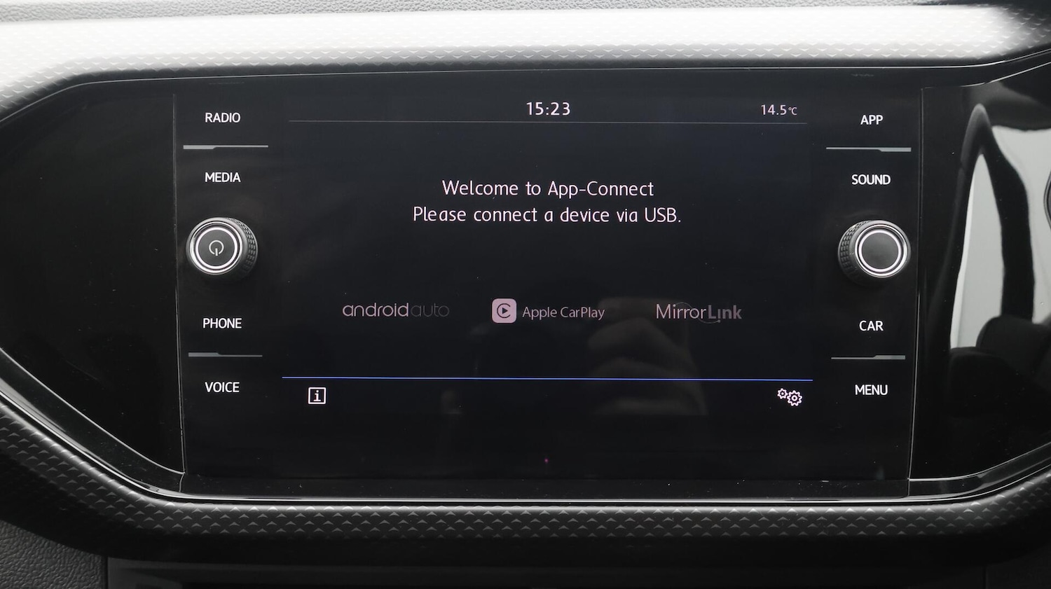 Used Volkswagen T-Cross 2020 for sale - 76608576: Photo 26