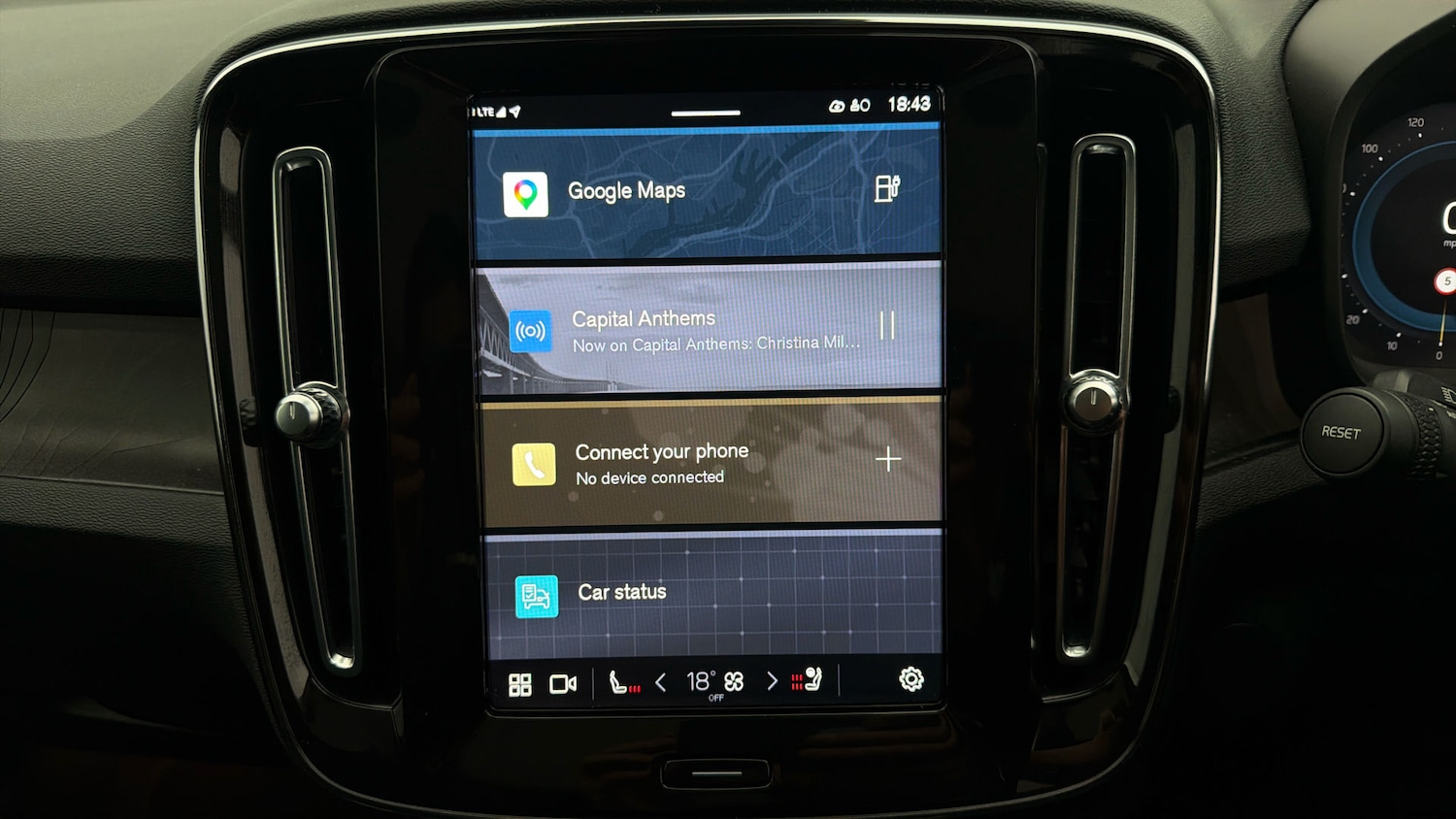 Used Volvo C40 2023 for sale - 78077504: Photo 10