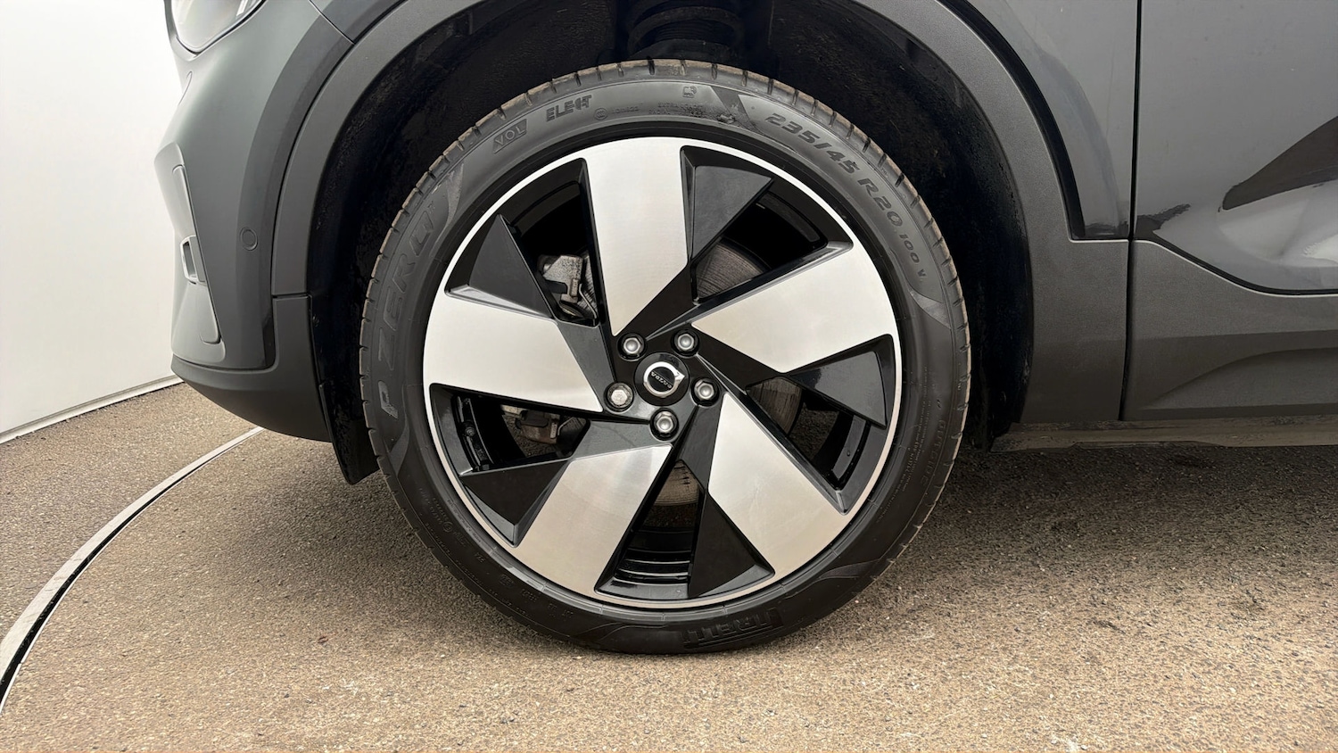 Used Volvo C40 2023 for sale - 78077504: Photo 17