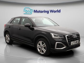 Audi - Q2