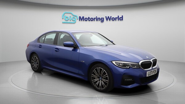 Used BMW 3 Series 2022 for sale - 76284083: Photo 2