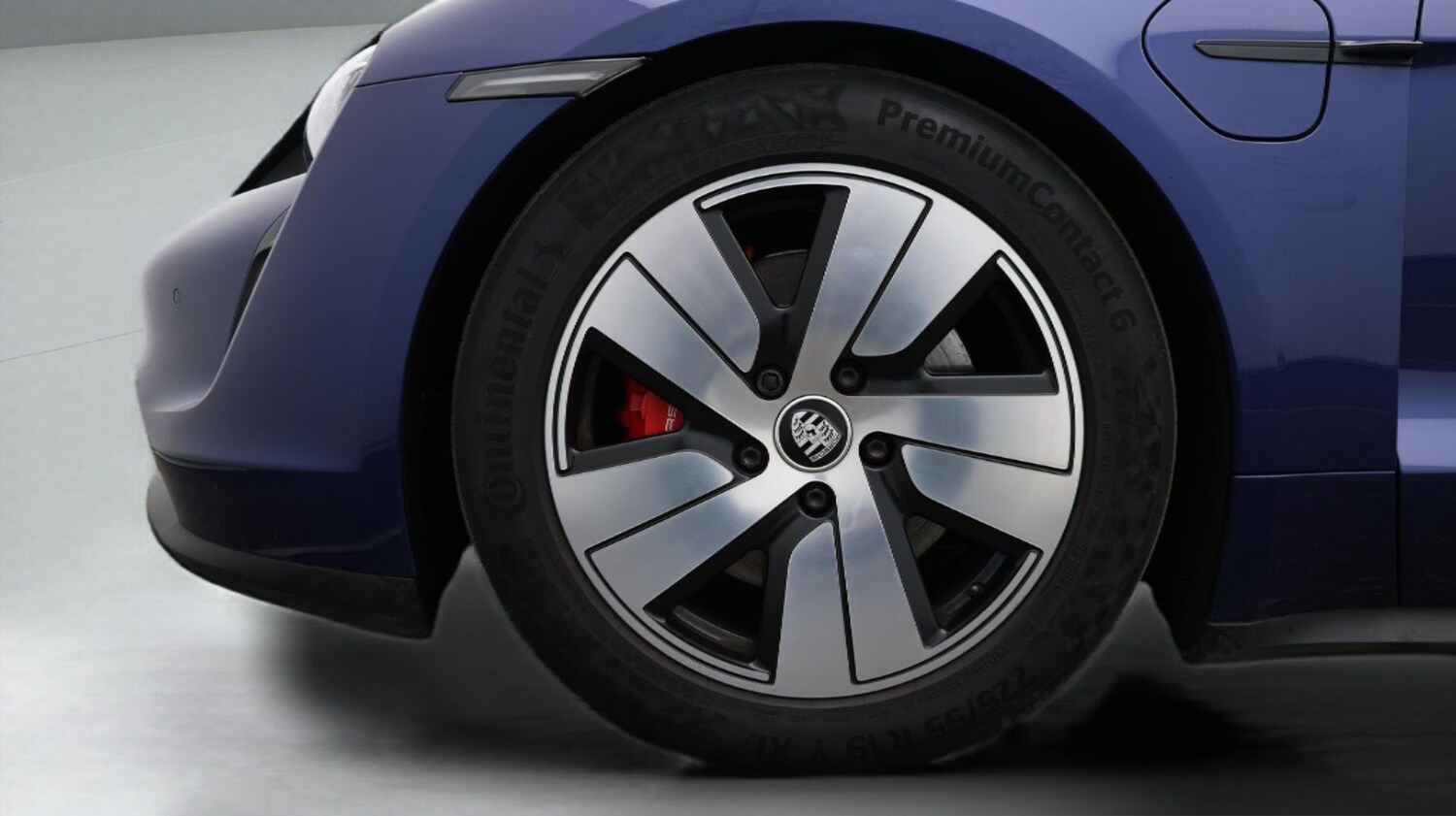 Used Porsche Taycan 2020 for sale - 76498857: Photo 19