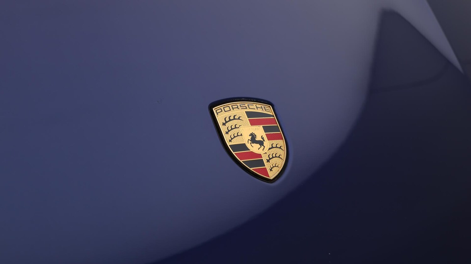 Used Porsche Taycan 2020 for sale - 76498857: Photo 23