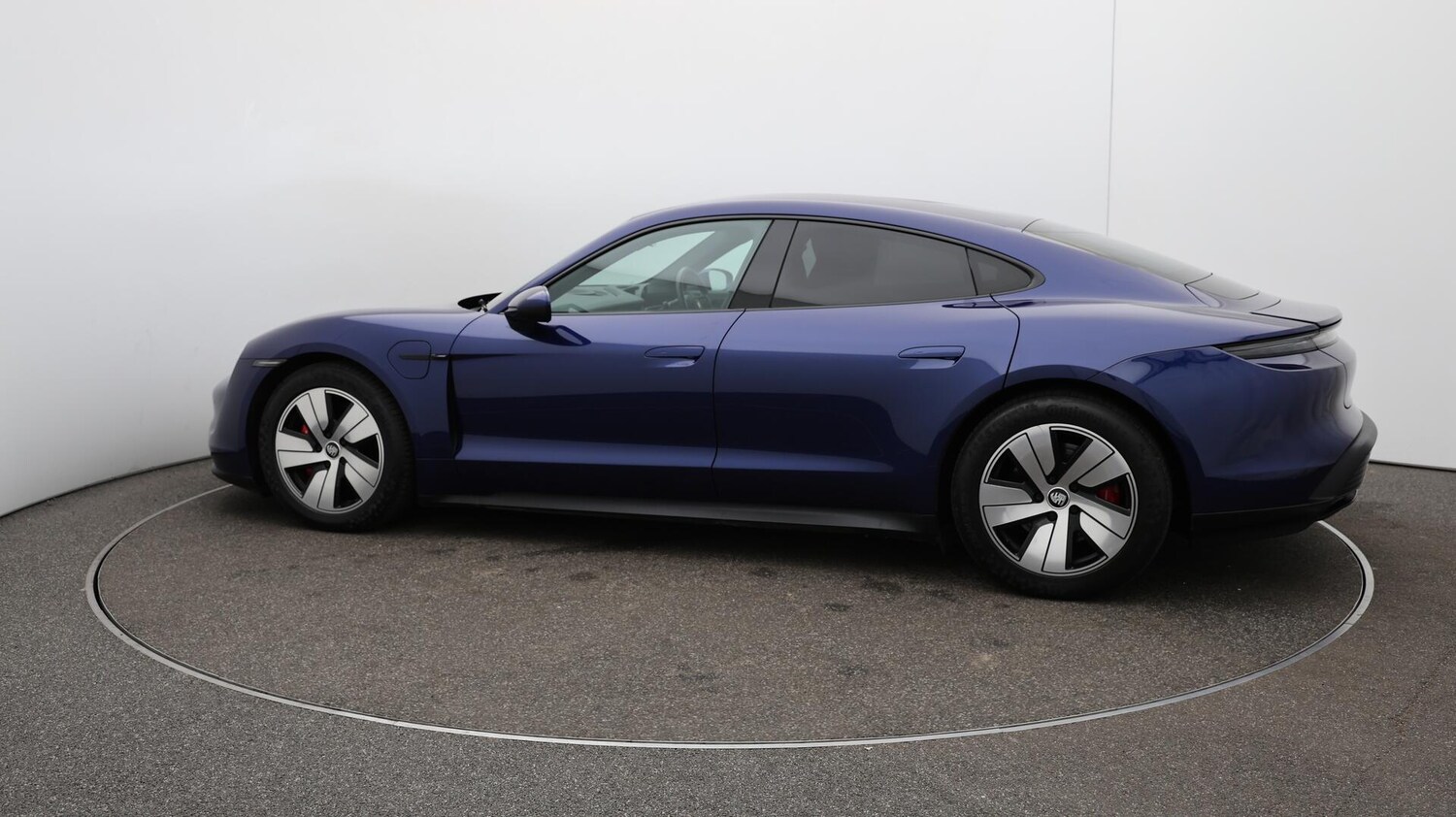 Used Porsche Taycan 2020 for sale - 76498857: Photo 60