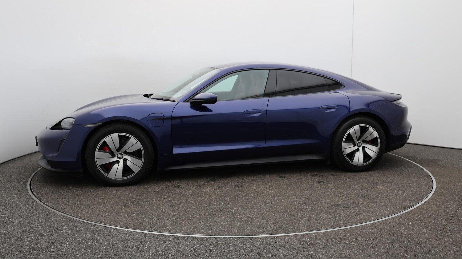 Used Porsche Taycan 2020 for sale - 76498857: Photo 68