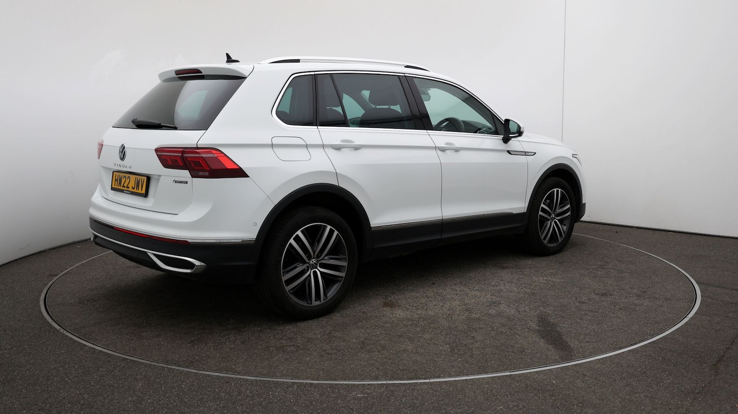 Used Volkswagen Tiguan for sale - 76809007: Photo 48