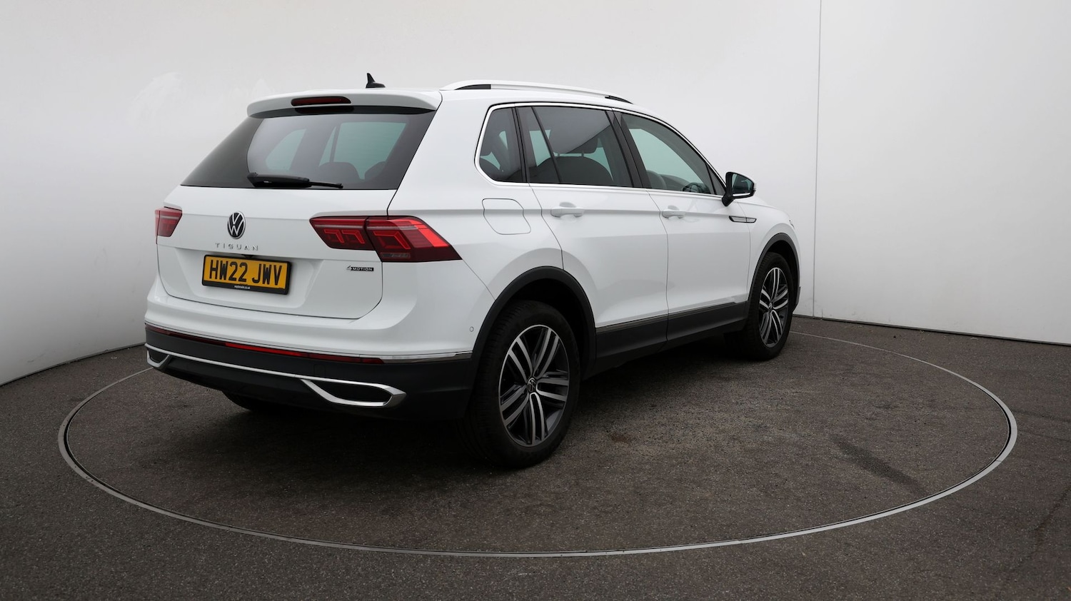 Used Volkswagen Tiguan for sale - 76809007: Photo 49