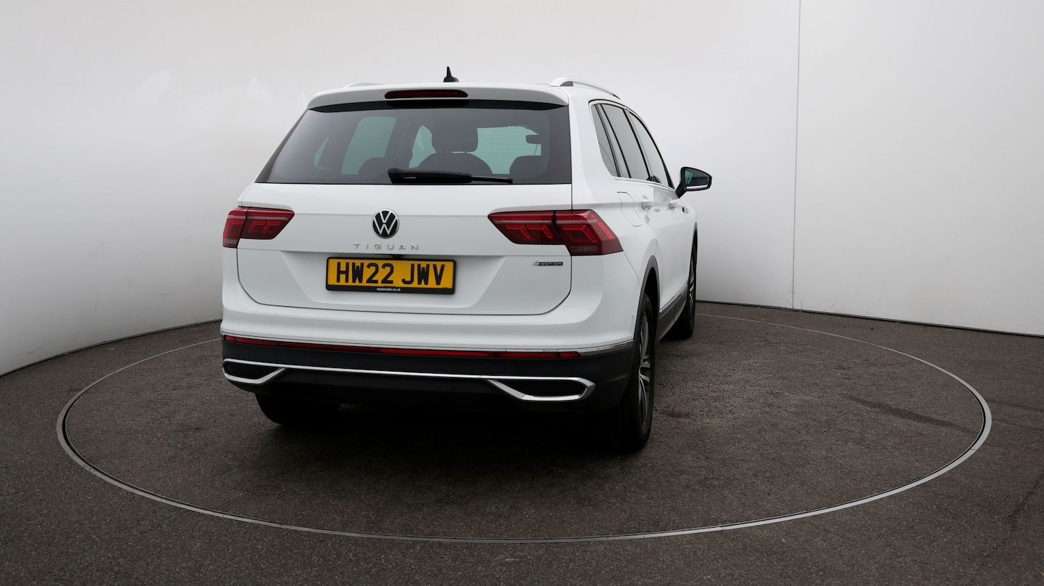 Used Volkswagen Tiguan for sale - 76809007: Photo 51