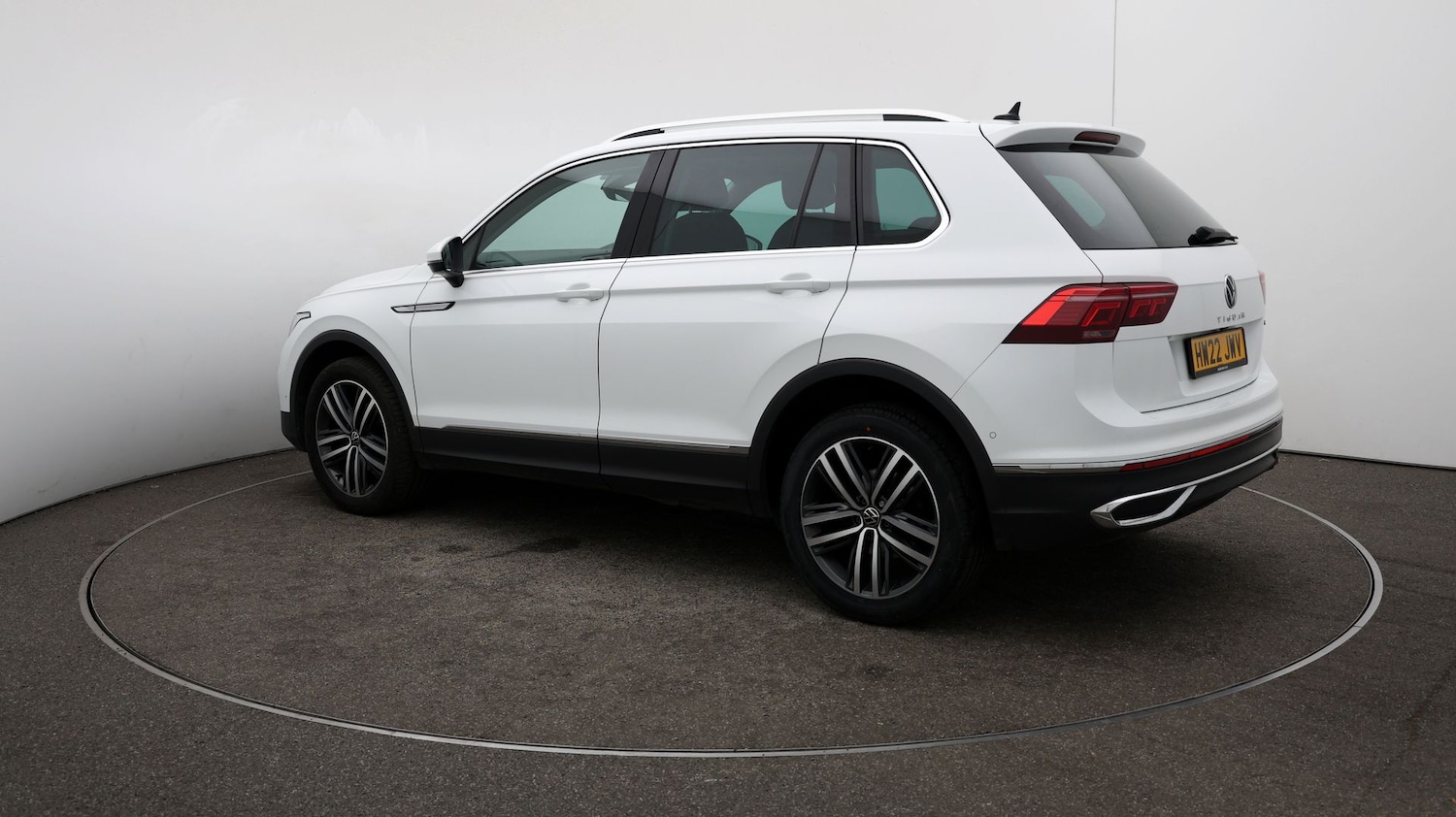 Used Volkswagen Tiguan for sale - 76809007: Photo 58
