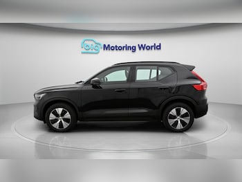 Used Volvo XC40 2023 for sale - 79430714: Photo