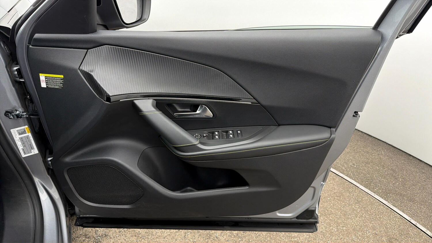 Used Peugeot 2008 for sale - 77962465: Photo 14