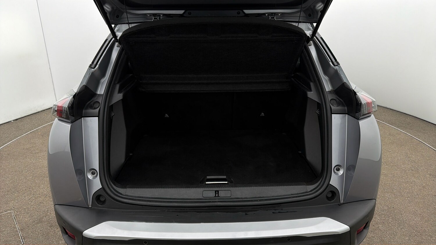 Used Peugeot 2008 for sale - 77962465: Photo 16