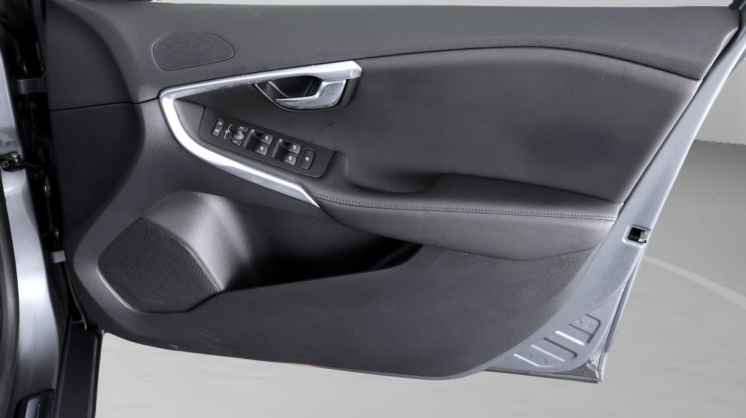 Used Volvo V40 2019 for sale - 78070164: Photo 15