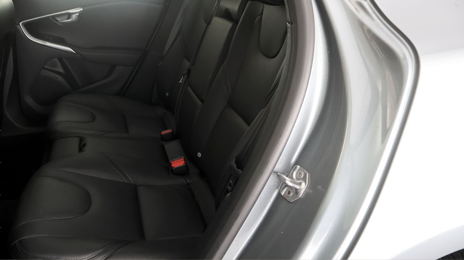 Used Volvo V40 2019 for sale - 78070164: Photo 16