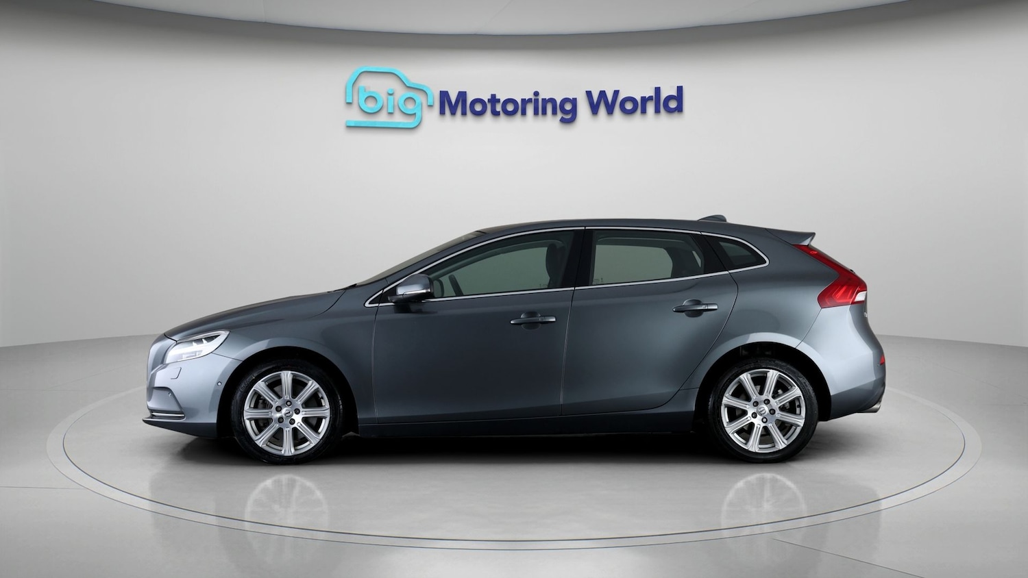 Used Volvo V40 2019 for sale - 78070164: Photo 4
