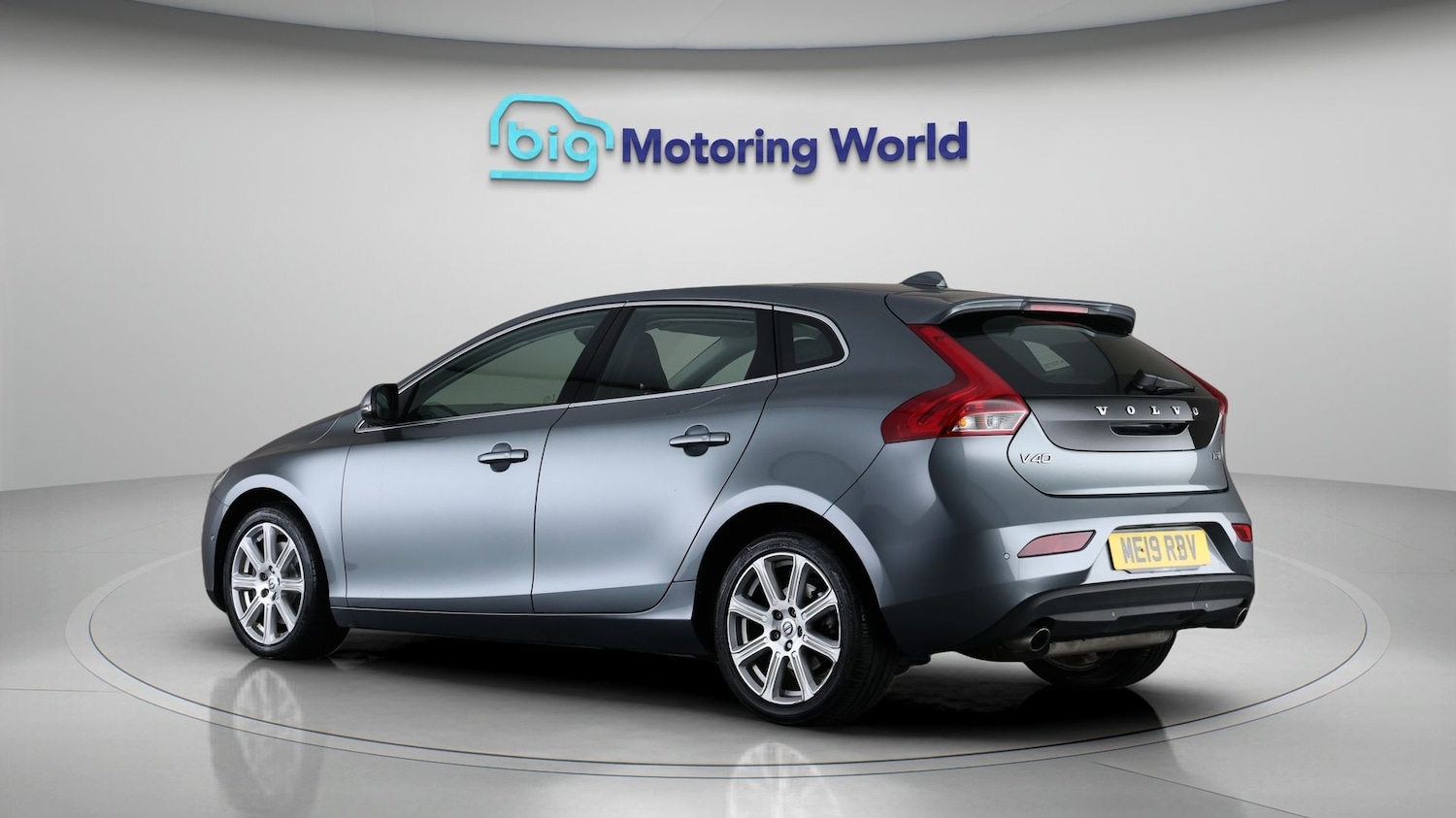 Used Volvo V40 2019 for sale - 78070164: Photo 5
