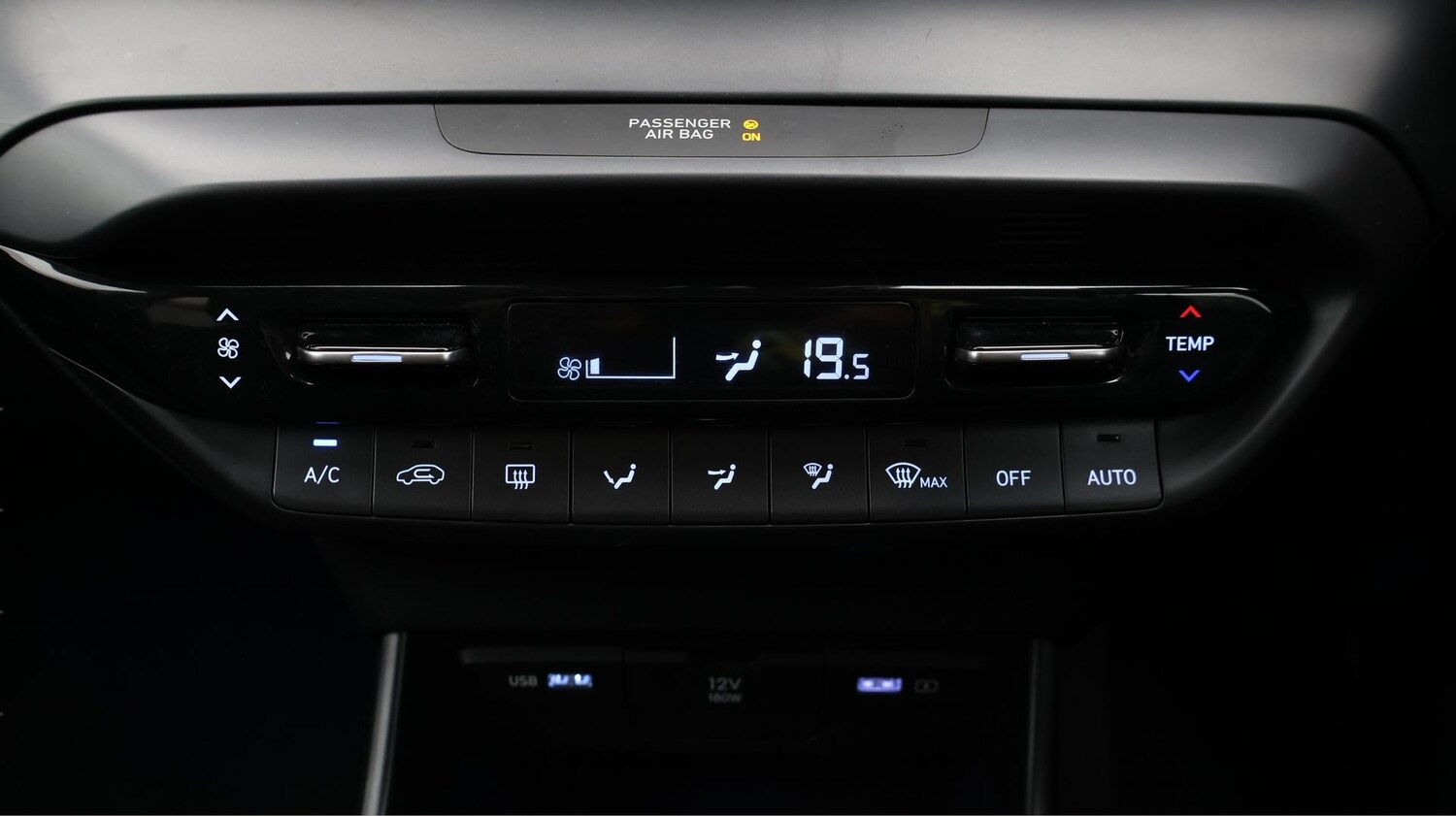 Used Hyundai i20 for sale - 77207641: Photo 12