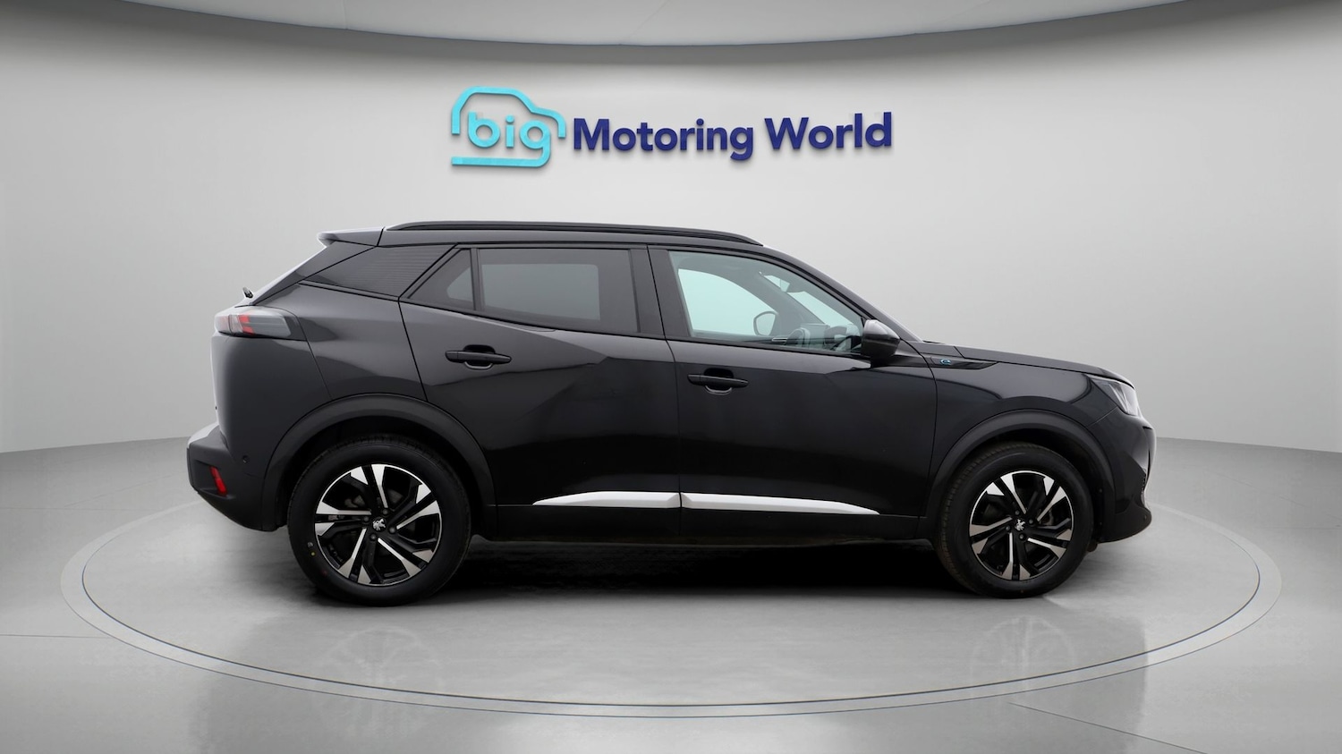 Used Peugeot 2008 2023 for sale - 77804042: Photo 8