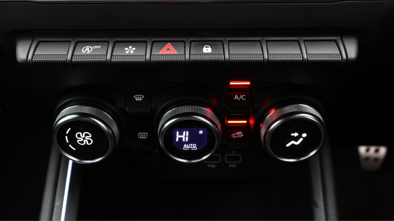 Used Renault Clio 2021 for sale - 76657675: Photo 13