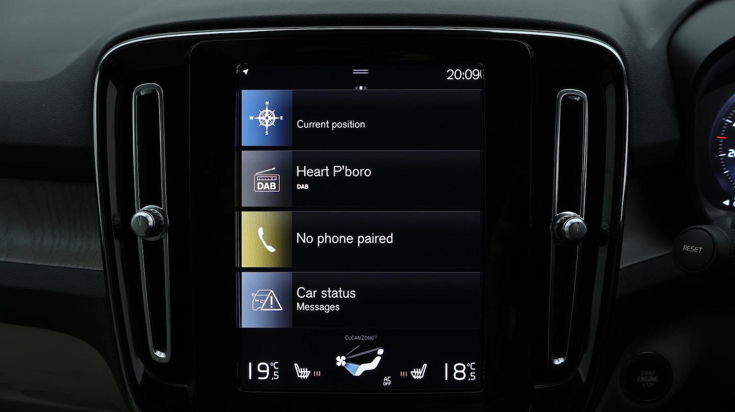 Used Volvo XC40 2022 for sale - 76336457: Photo 12