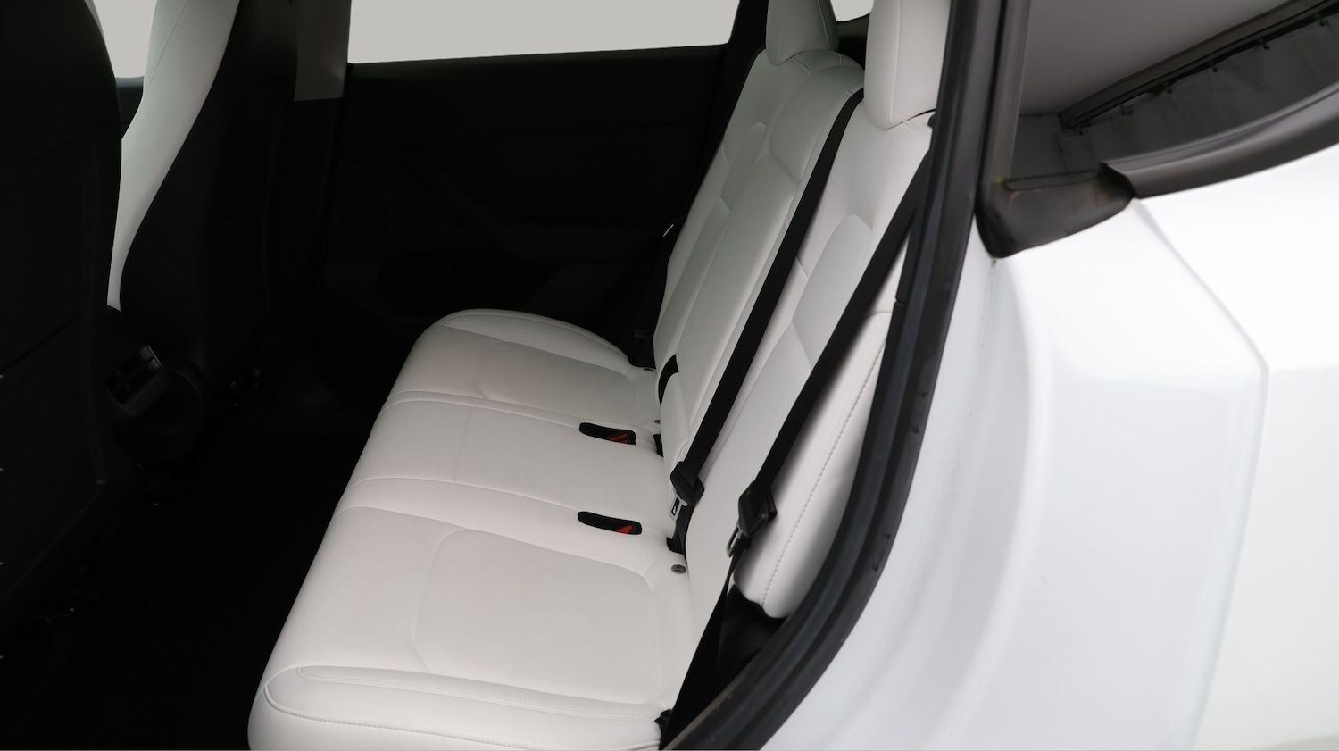 Used Tesla Model Y 2022 for sale - 77350511: Photo 16