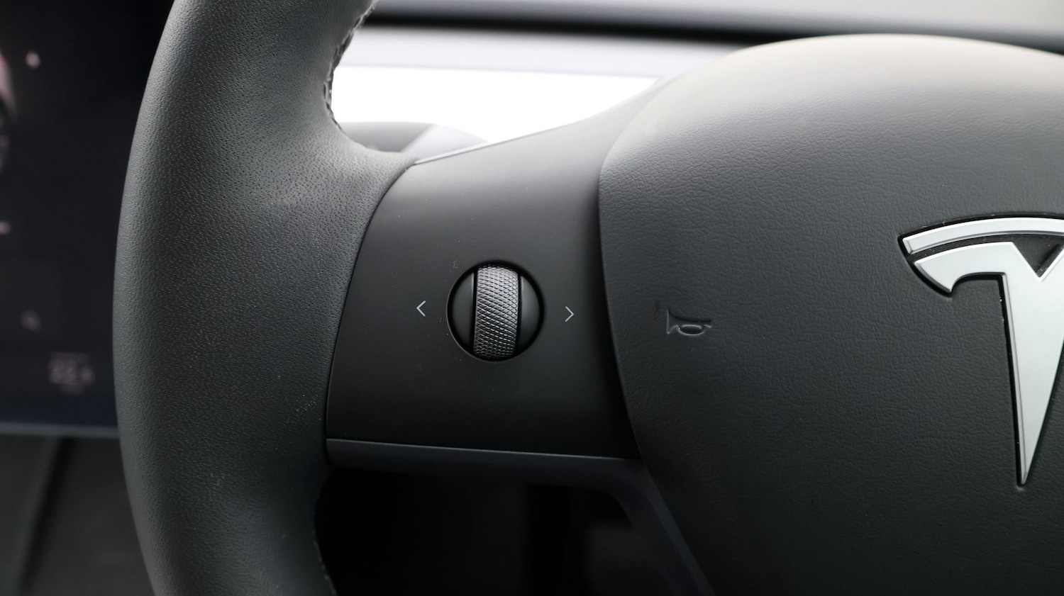 Used Tesla Model Y 2022 for sale - 77350511: Photo 24