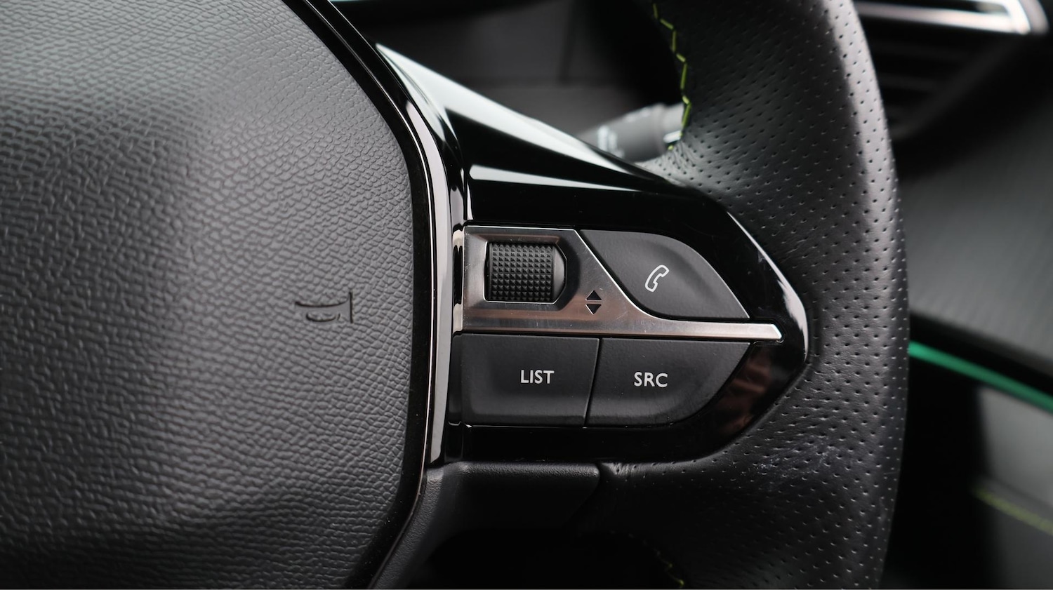 Used Peugeot 2008 2022 for sale - 76613334: Photo 27