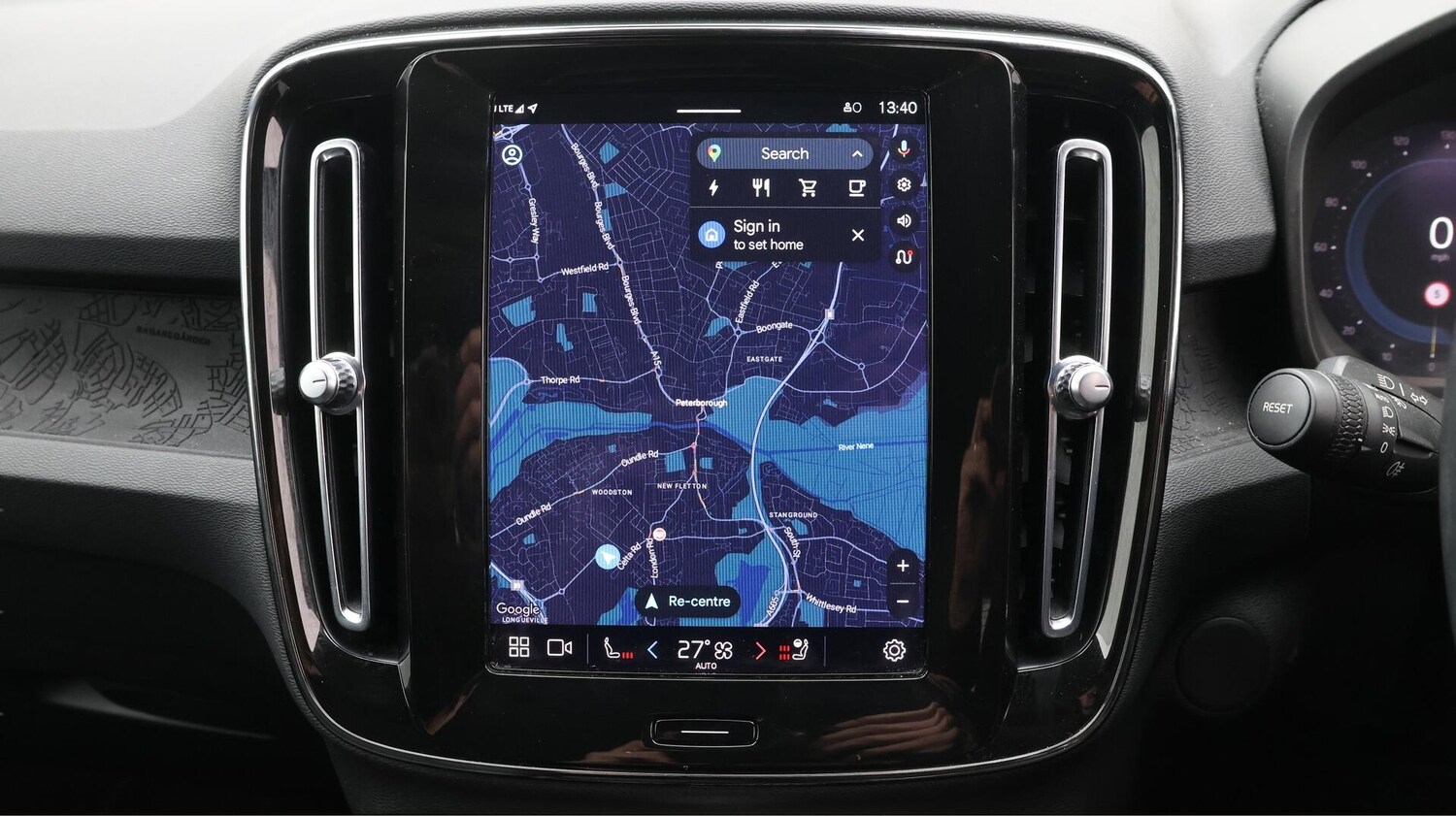 Used Volvo XC40 for sale - 76659319: Photo 12