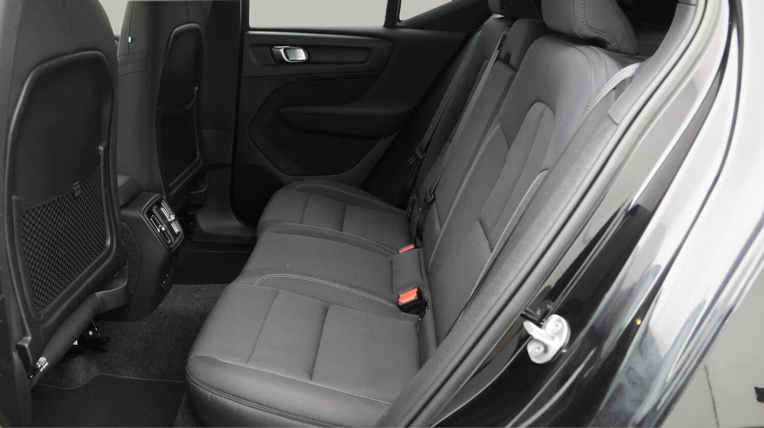 Used Volvo XC40 for sale - 76659319: Photo 17