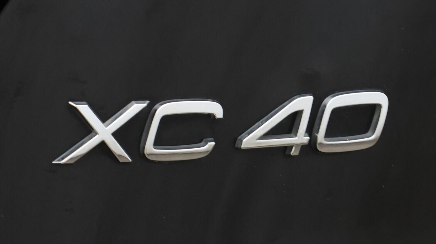 Used Volvo XC40 for sale - 76659319: Photo 21