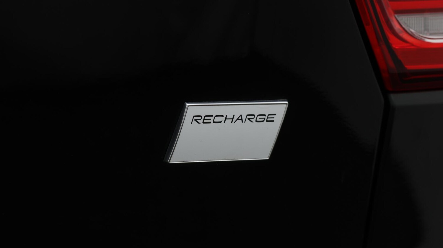 Used Volvo XC40 for sale - 76659319: Photo 24