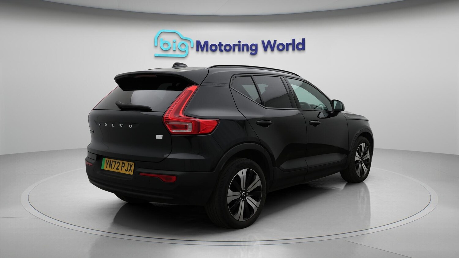 Used Volvo XC40 for sale - 76659319: Photo 8