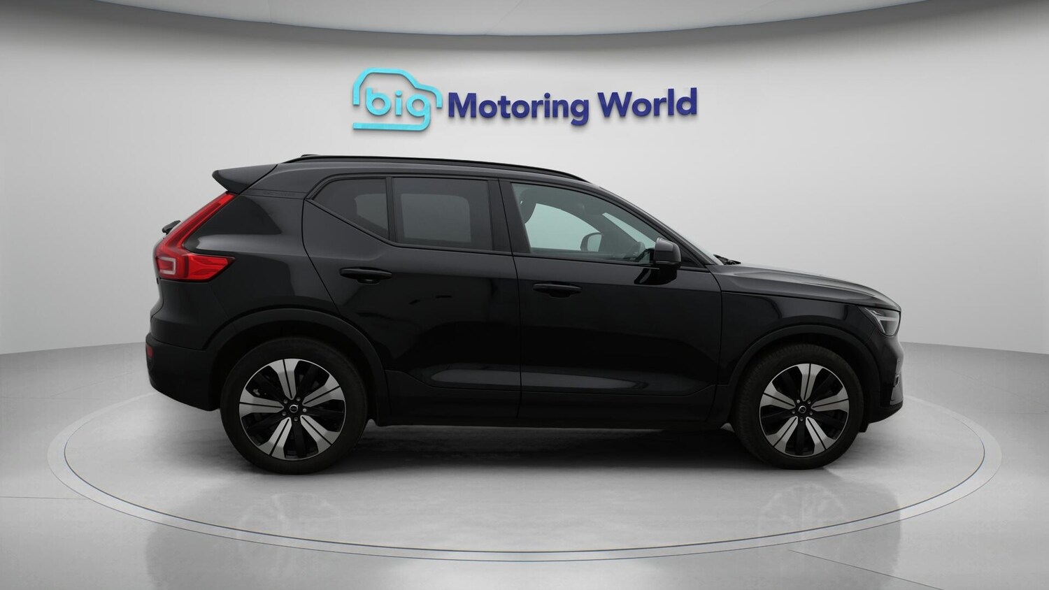 Used Volvo XC40 for sale - 76659319: Photo 9