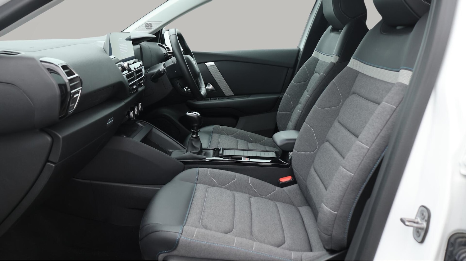 Used Citroen C4 2022 for sale - 76537601: Photo 15