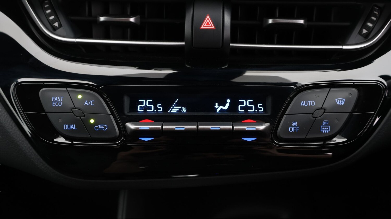 Used Toyota C-HR 2022 for sale - 77257604: Photo 12