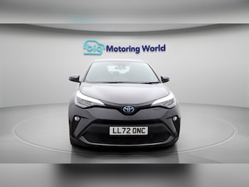 Used Toyota C-HR 2022 for sale - 77257604: Photo