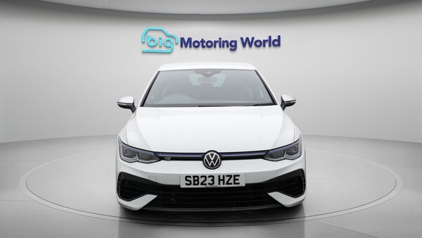 Used Volkswagen Golf 2023 for sale - 75449735: Photo 3