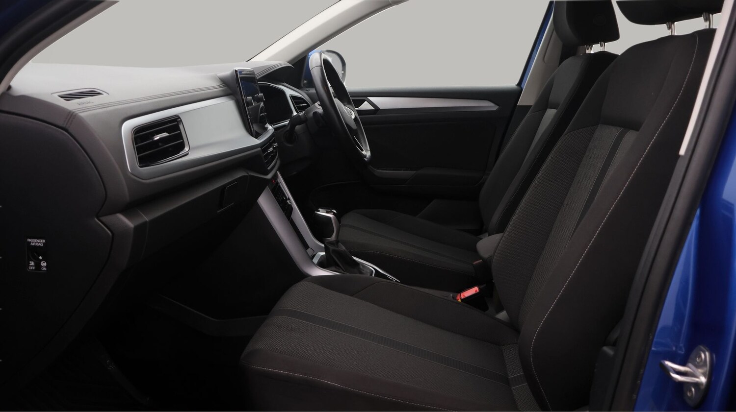 Used Volkswagen T-Roc 2023 for sale - 77541797: Photo 14