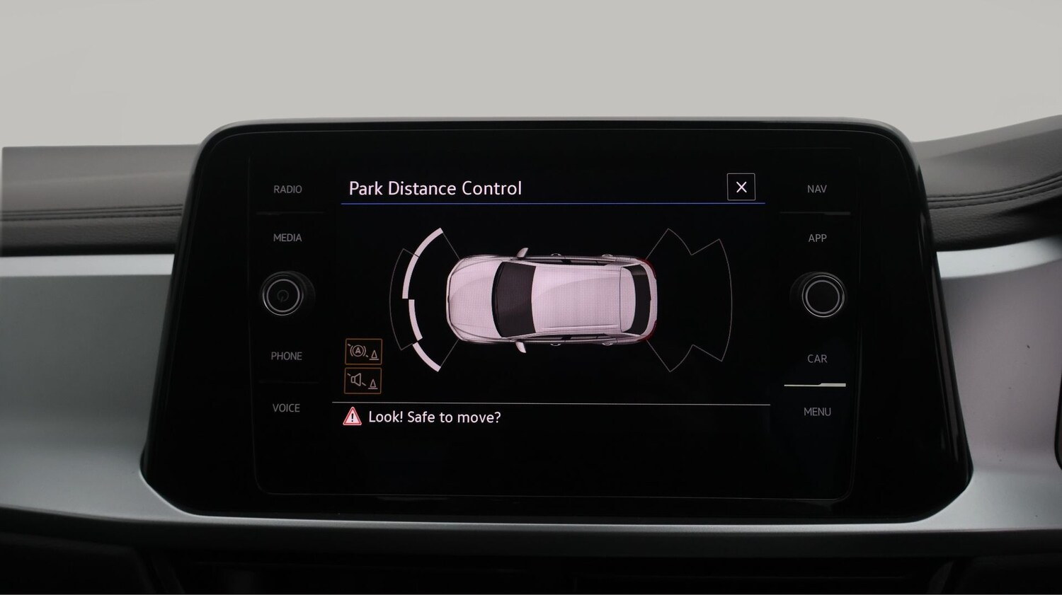 Used Volkswagen T-Roc 2023 for sale - 77541797: Photo 24