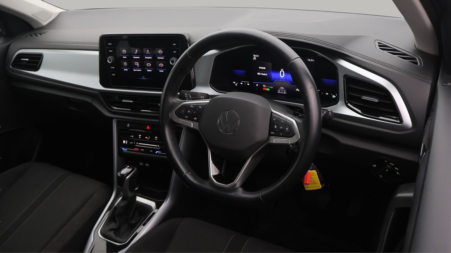 Used Volkswagen T-Roc 2023 for sale - 77541797: Photo 9