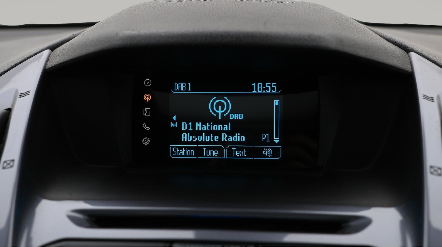 Used Ford Grand Tourneo Connect 2017 for sale - 76457268: Photo 12