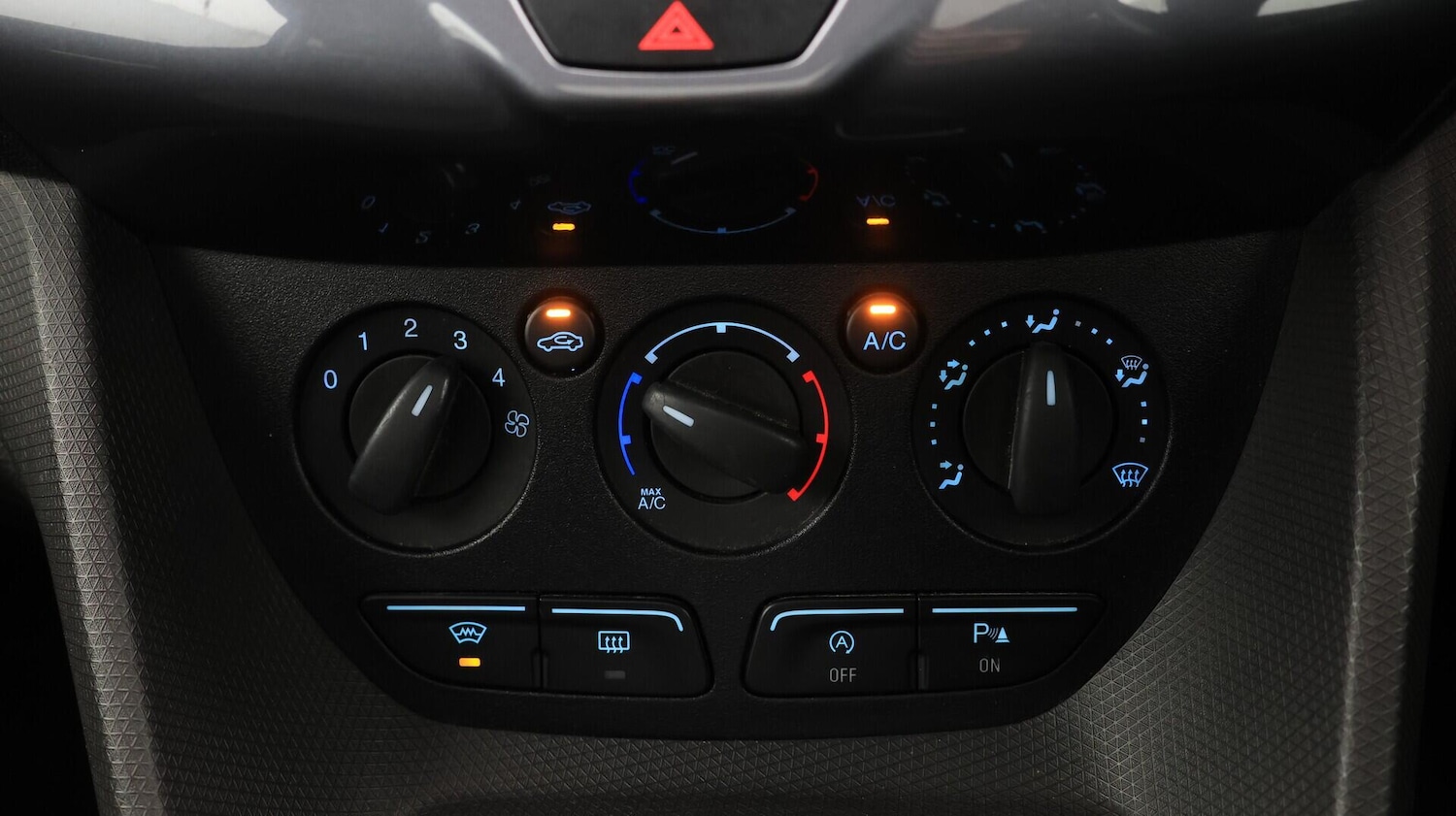 Used Ford Grand Tourneo Connect 2017 for sale - 76457268: Photo 13