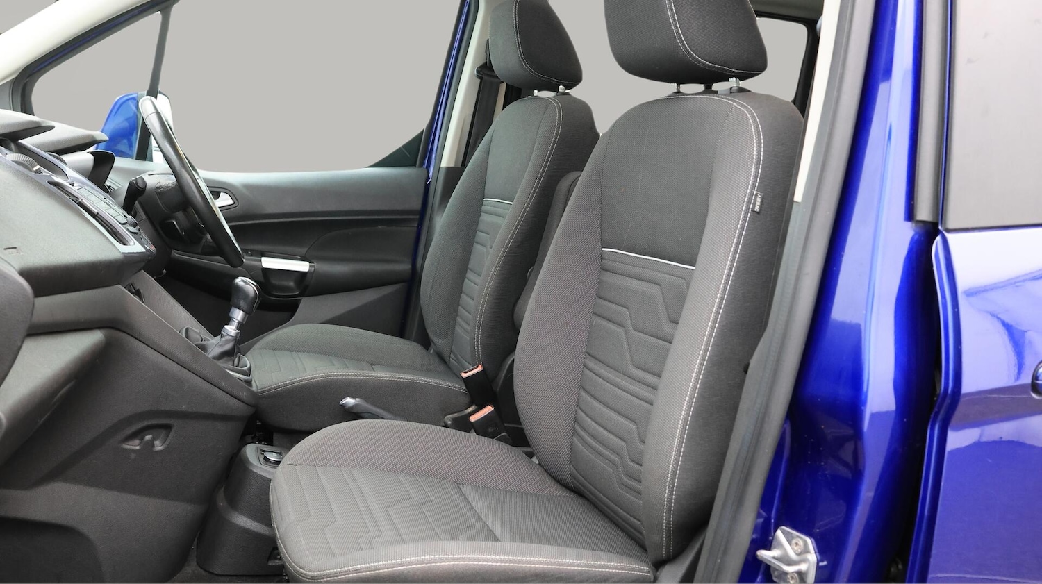 Used Ford Grand Tourneo Connect 2017 for sale - 76457268: Photo 15