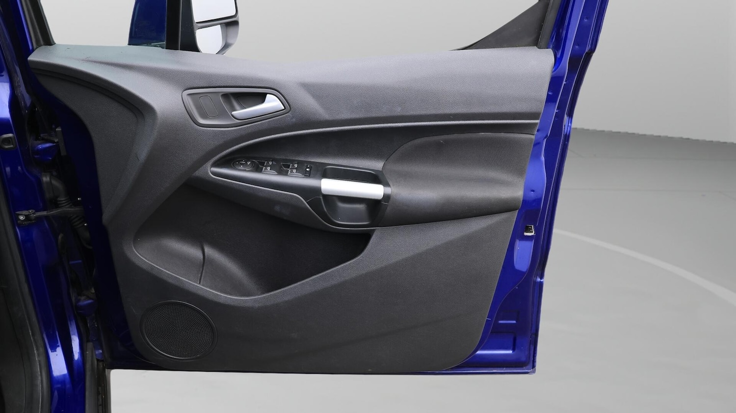 Used Ford Grand Tourneo Connect 2017 for sale - 76457268: Photo 16