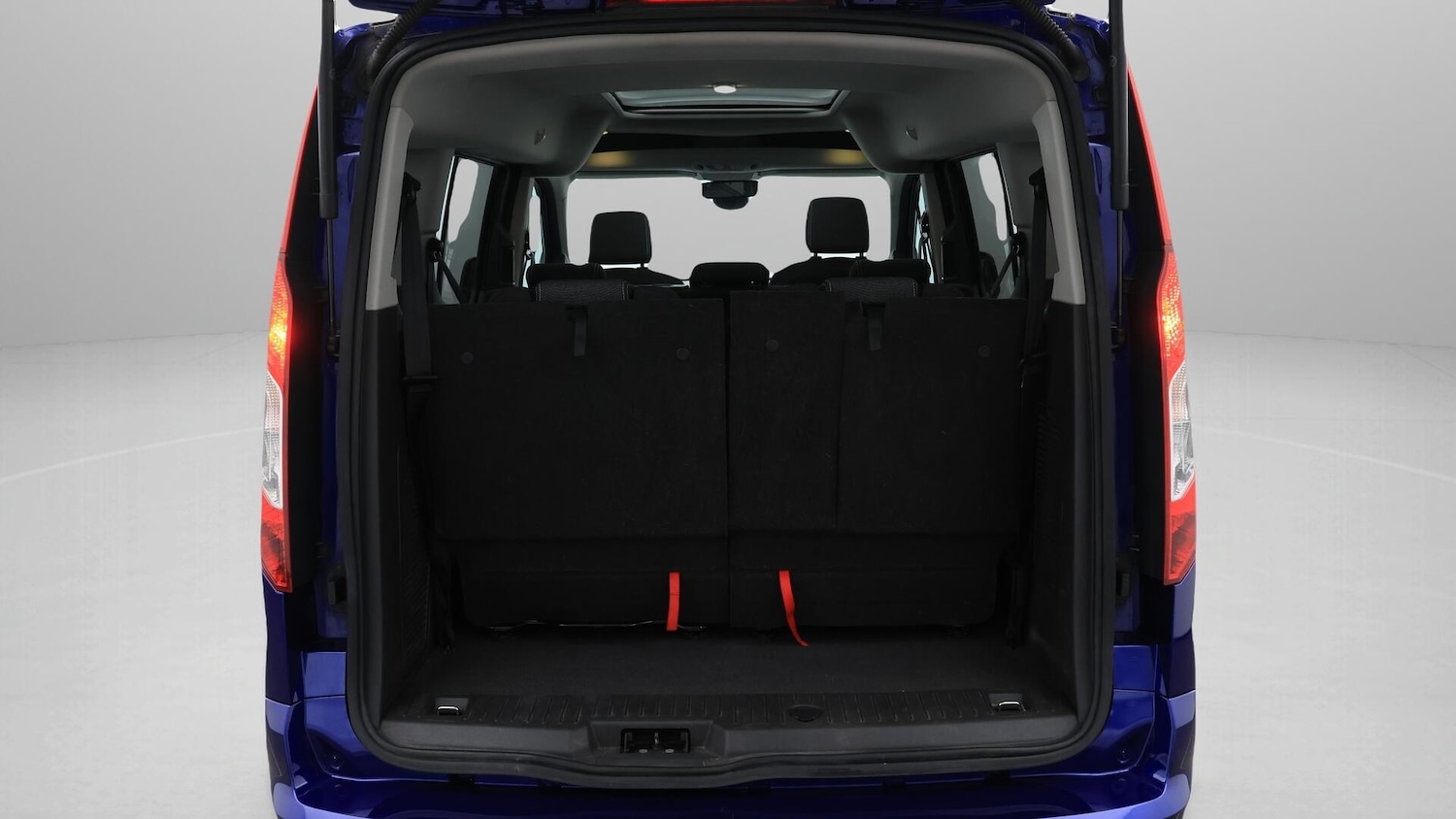 Used Ford Grand Tourneo Connect 2017 for sale - 76457268: Photo 22