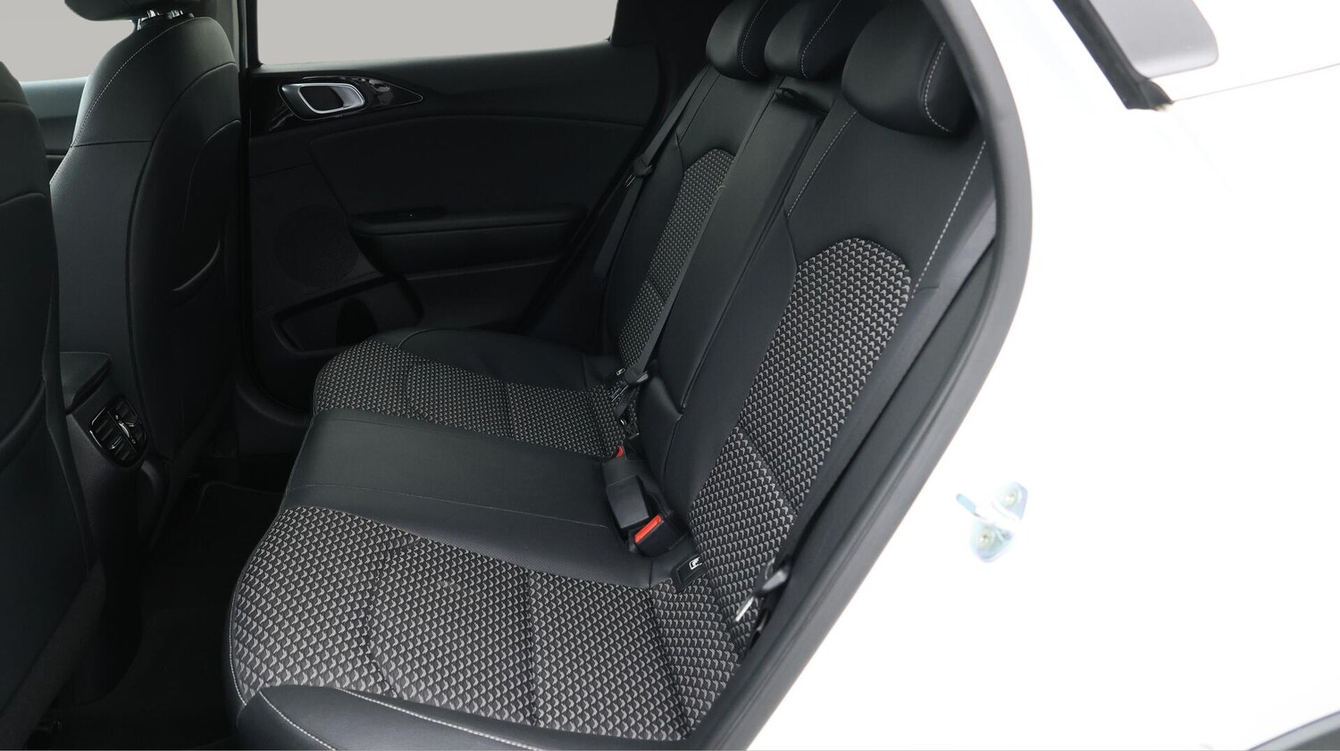 Used Kia XCeed 2022 for sale - 75977277: Photo 17