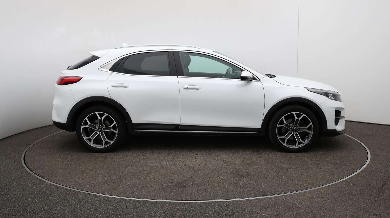 Used Kia XCeed 2022 for sale - 75977277: Photo 50