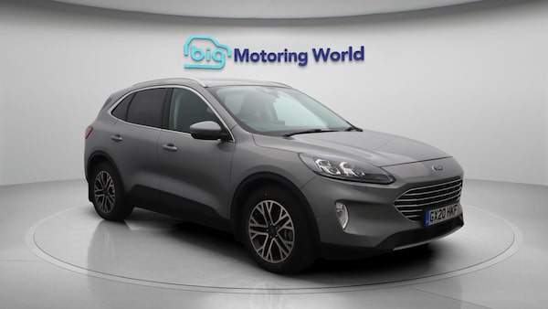 Used Ford Kuga 2020 for sale - 75670374: Photo 2