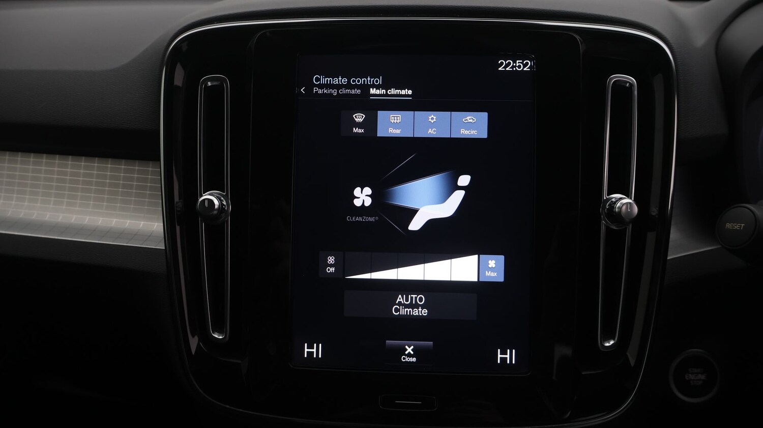 Used Volvo XC40 2022 for sale - 77617618: Photo 12